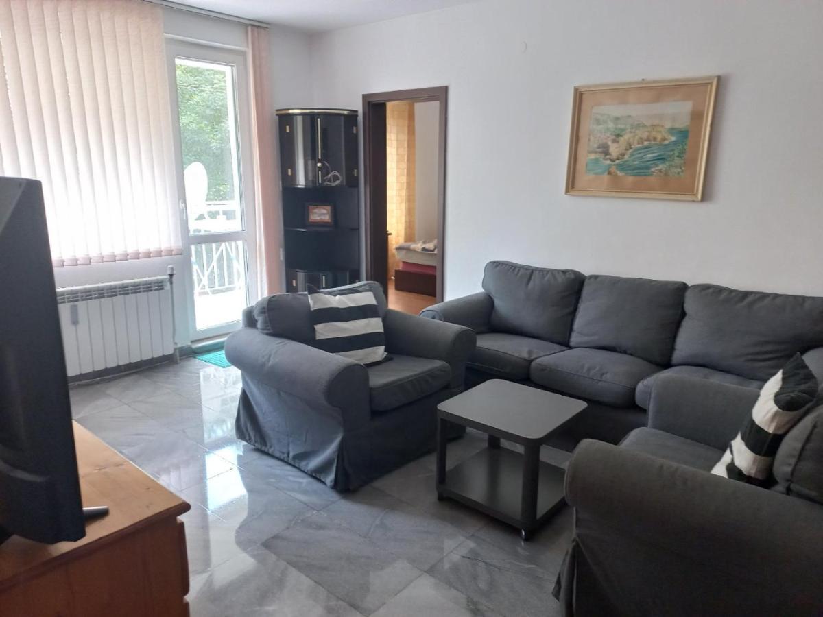 Beautiful location apartment Sofia Extérieur photo
